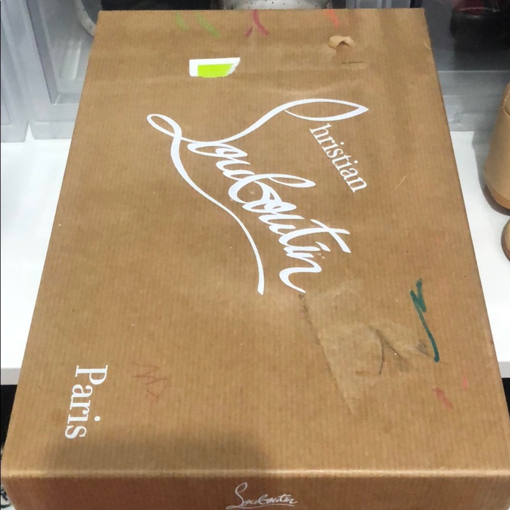 Christian Louboutin Pigalle 100MM Black Pumps - Picture 4 of 5